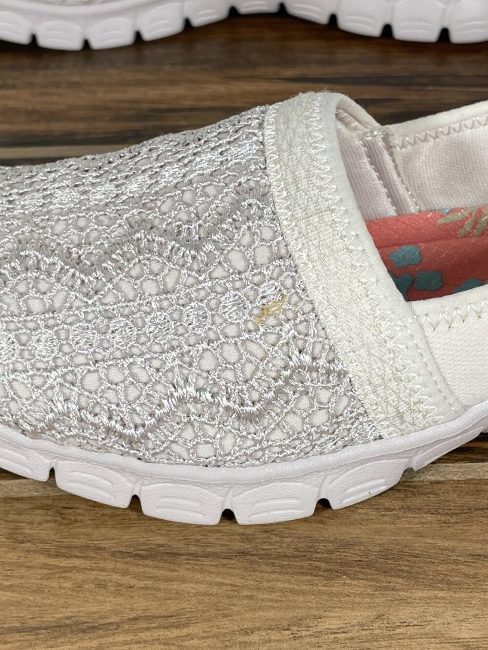 Skechers EZ Flex 3.0 Duchess Shoes Womens Size 8 Natural Comfort Slip On - Picture 2 of 13
